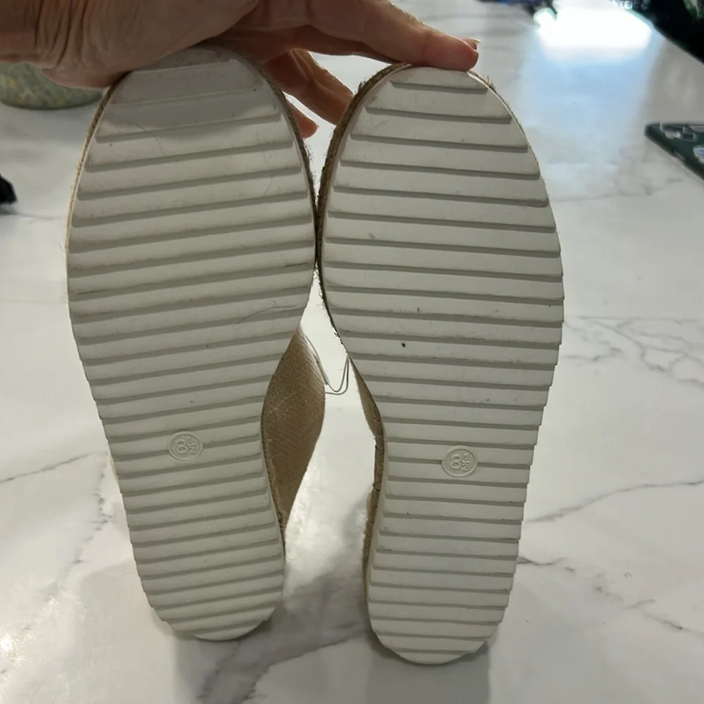 Universal Thread New With Tags Cream Joelle Espadrille Lace Up Shoes. Size 8 1/2